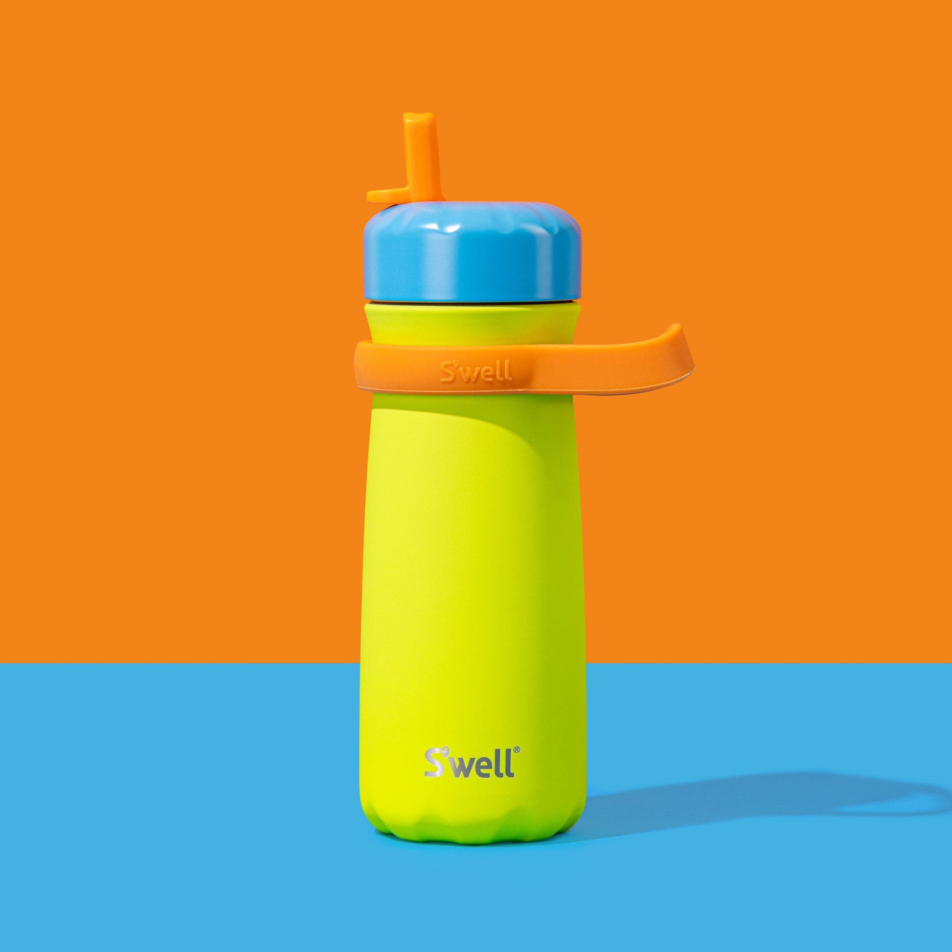 kids-essentials-bundle-e7 Swell_LIME_SHERBET_SET_Lifestyle_9c901c26-b9ee-48d8-b415-5d955519849b.jpg